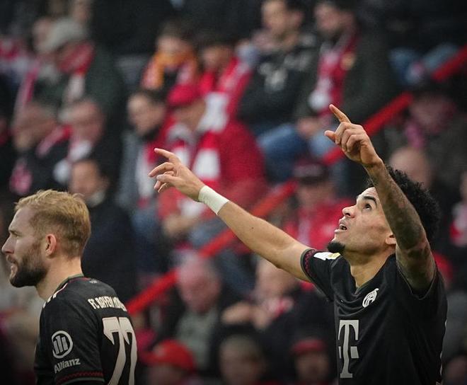 试图用更多 试图用更多